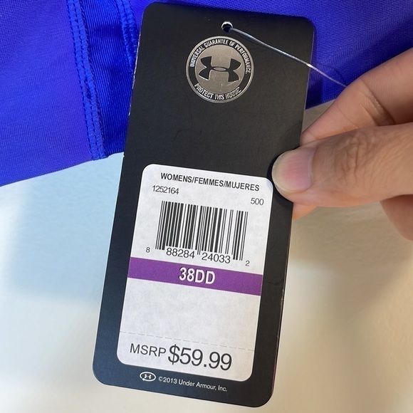 NWT. Under Armour Plus 38DD Heatgear Armour Performance Bra. - Picture 4 of 11